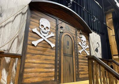 Slick Events: stage and set builds for amateur dramatics productions - Peter Pan stage set